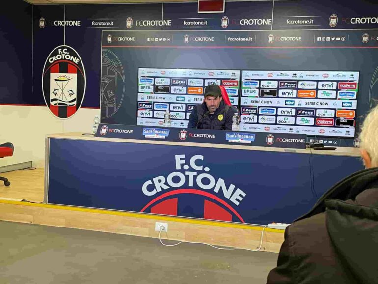 Juve Stabia, Pagliuca: il rigore c’era, gol Crotone del 2-1 irregolare