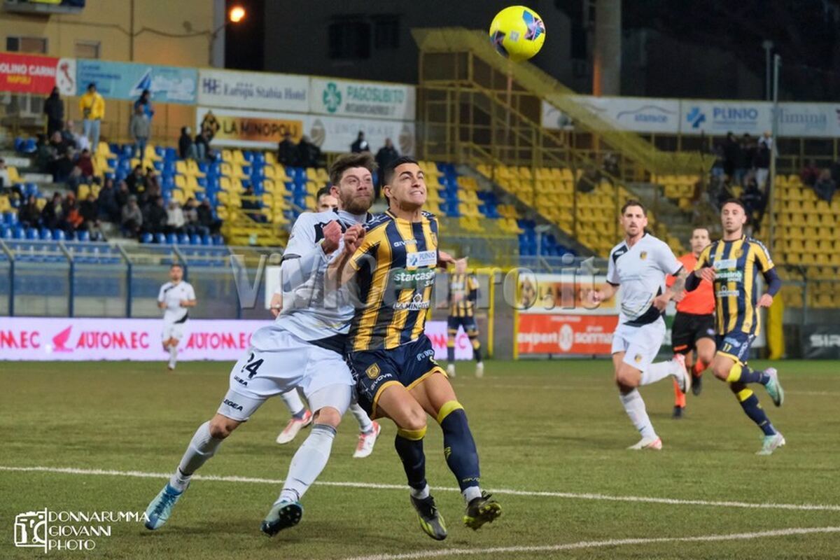 Mosti con la Juve Stabia fino al 2026: esercitato l’obbligo di riscatto