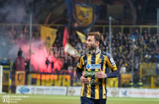 Juve Stabia, l’ex capitano Mignanelli dopo il fallimento della Spal resta in serie C