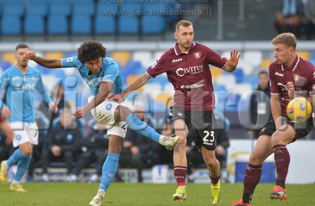 Cajuste verso la Premier League: accordo quasi fatto tra il Napoli e il Brentford