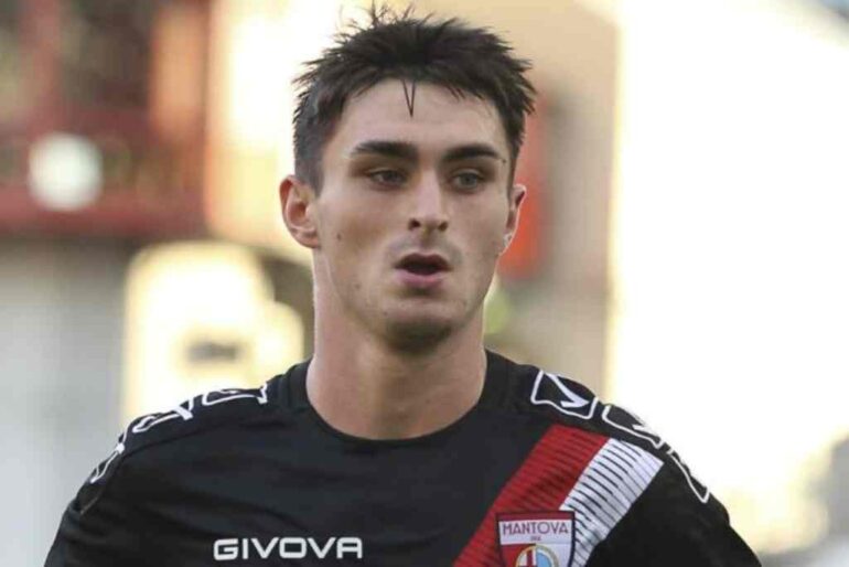 Juve Stabia, due nomi per il centrocampo: Pierobon e Greco