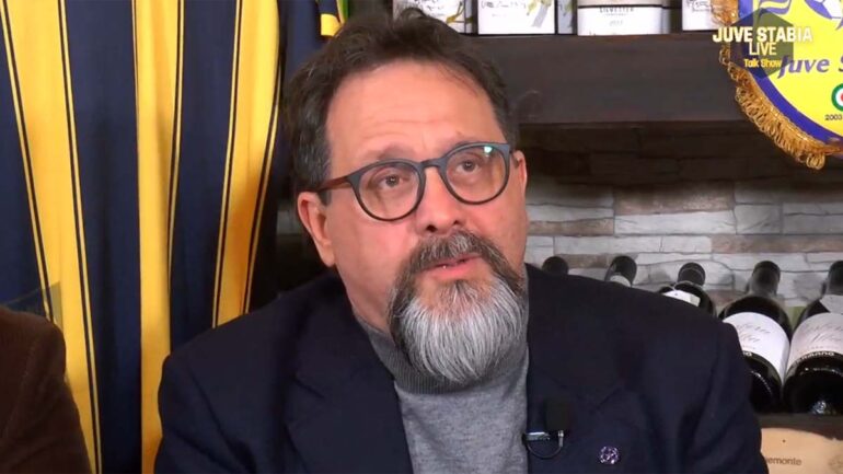 Gigi Pavarese: “Ho un legame viscerale con lo Stabia. Estrema cautela nel mercato di Gennaio”