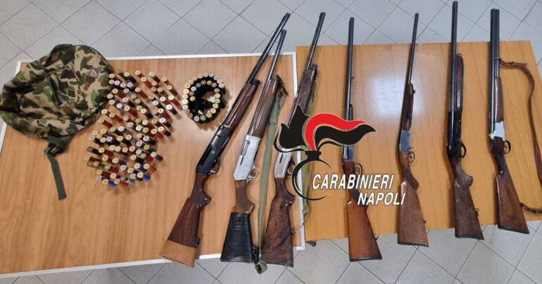 Sequestro a Gragnano: Sette Fucili Rubati e Munizioni Nascoste