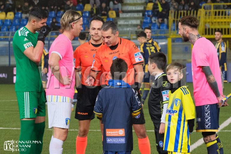Juve Stabia – A. Cerignola (4-0). Le foto dei calciatori e del pubblico presente al Menti