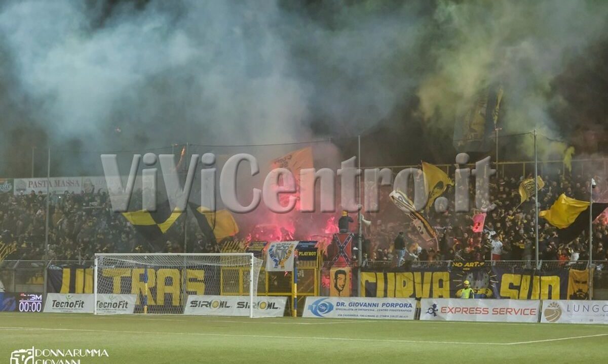 Juve Stabia, contro la Reggiana il Menti deve ruggire: Non è solo una partita ma è una questione d’onore