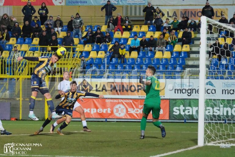 Andrea Adorante il nuovo cecchino infallibile della Juve Stabia – Sotto La Lente