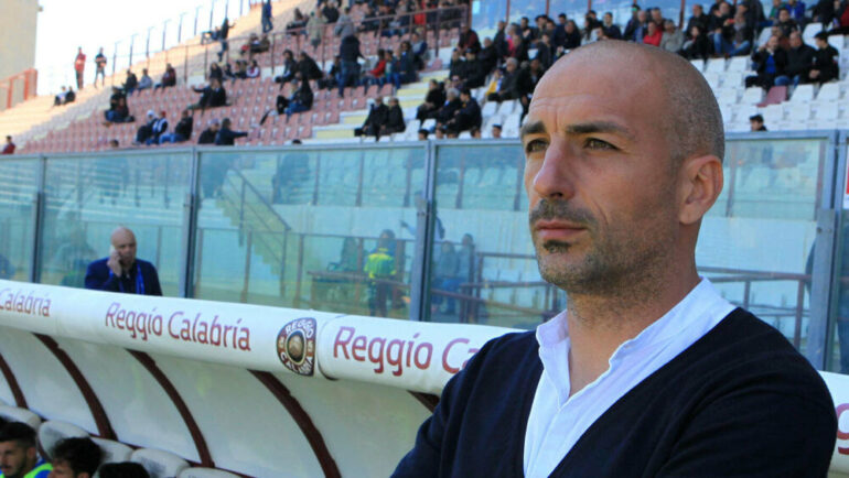 Taurino, l’allenatore del Monopoli avversario della Juve Stabia