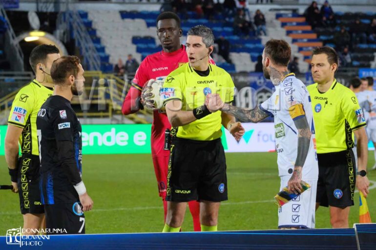 Latina – Juve Stabia (1-3). Le foto dei calciatori e del pubblico presente al Francioni