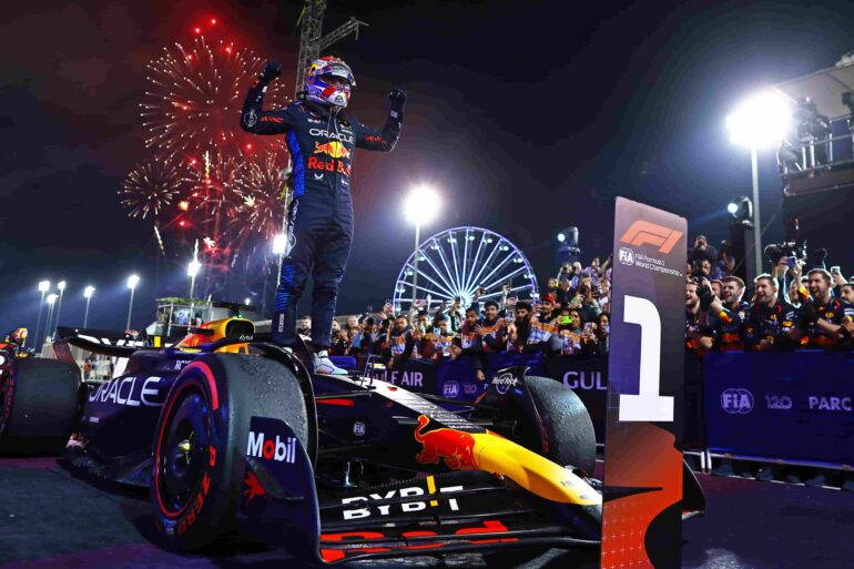 GP Bahrain, vince Verstappen. Ferrari in difficoltà con Leclerc