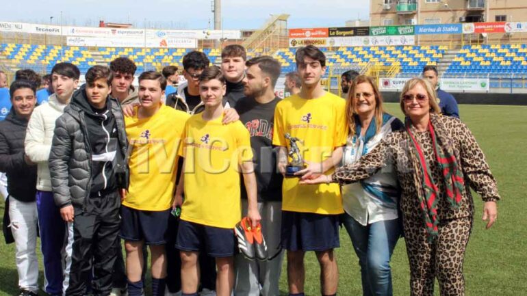 Castellammare, al Menti la VII edizione dell’evento “Scuola e Legalità” dà il via al Torneo della Legalità