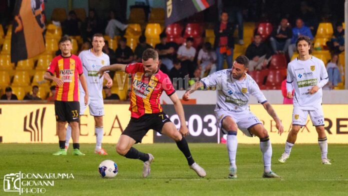 Benevento Juve Stabia Serie C 2023-2024 calcio PROMOZIONE in serie B FOTO