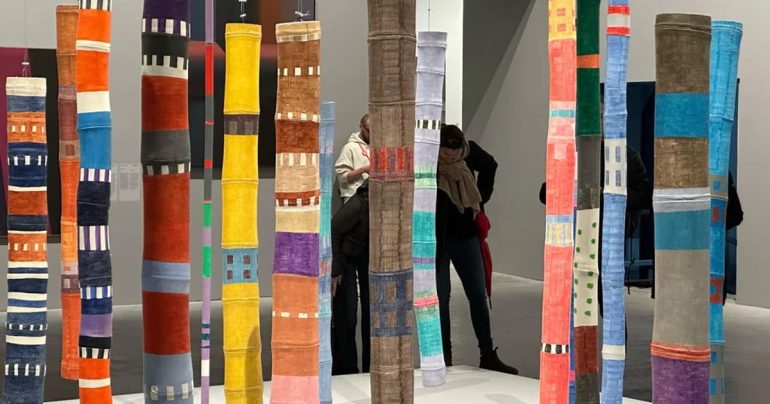 Biennale di Venezia 2024: Arte Politica e Multiculturalità