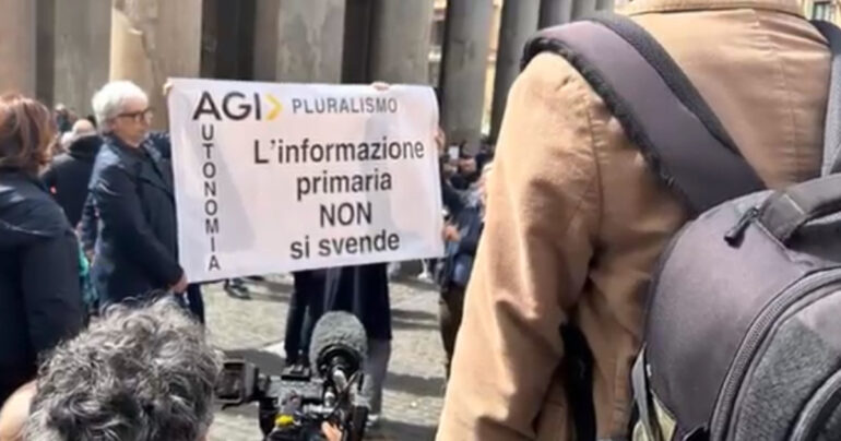 Cambio di proprietà AGI: con il Governo Meloni Angelucci subentra a ENI
