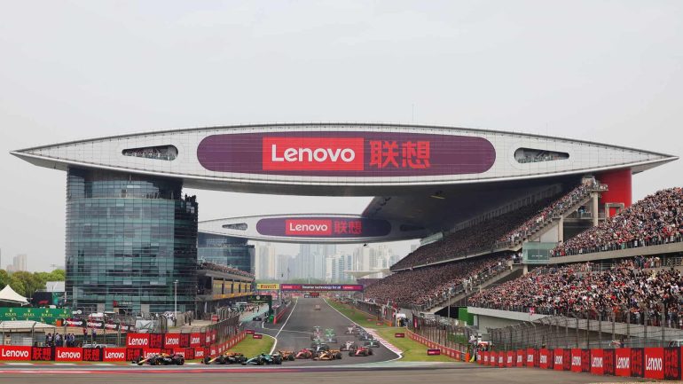 F1, GP Cina: ancora dominio indiscusso di Verstappen