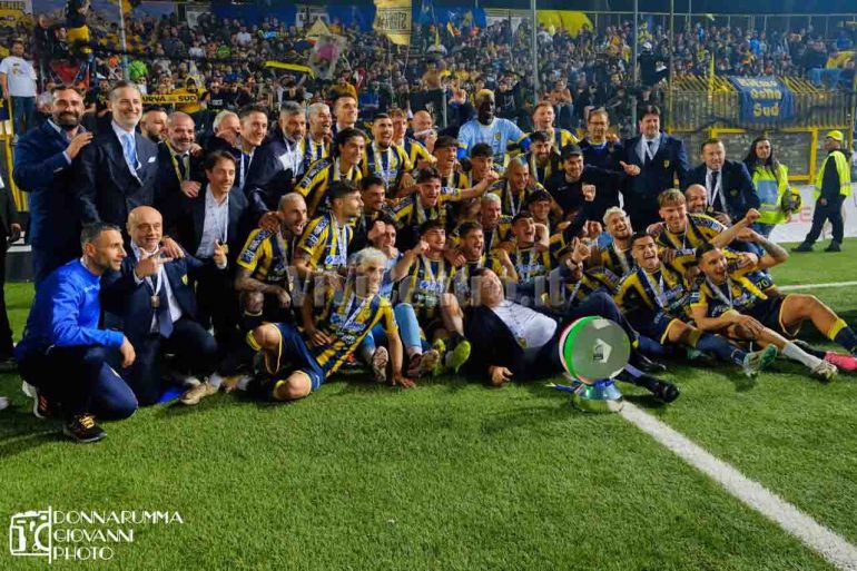 La Juve Stabia il 7 maggio sarà premiata dal Consiglio Metropolitano di Napoli