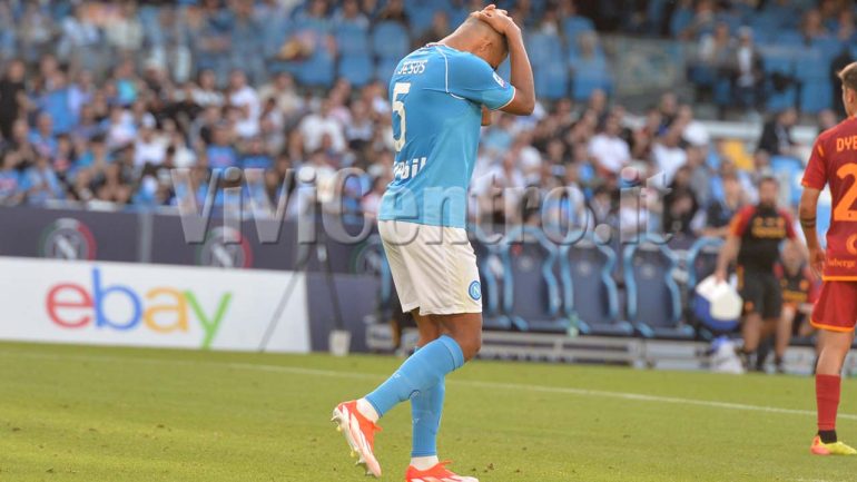 Editoriale: Un Napoli bello quanto ingenuo si fa beffare nel finale con la Roma. La gara finisce 2-2 tra mille rimpianti