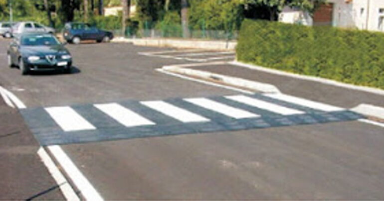 Passaggi Pedonali Rialzati per Sicurezza Stradale a Castellammare