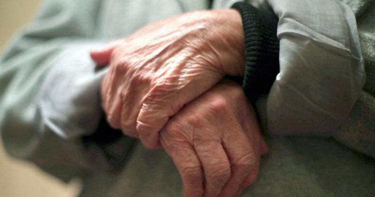 Bassi livelli di testosterone aumentano il rischio di morte negli uomini anziani