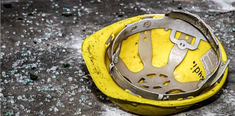 Tragedia nel Casertano: Operaio di 62 anni morto in cantiere