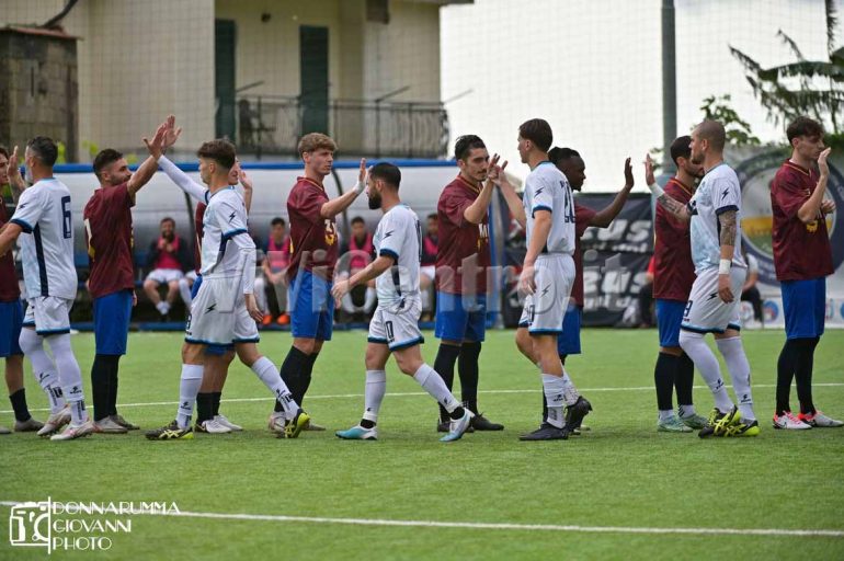 Virtus Junior Stabia vs Asd Cimitile: Le foto dei protagonisti in campo e dei tifosi