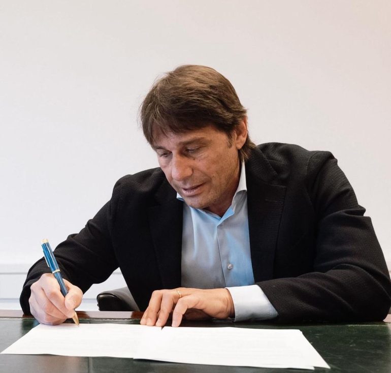 CON-TE SI! ANTONIO CONTE E’ IL NUOVO ALLENATORE DEL NAPOLI