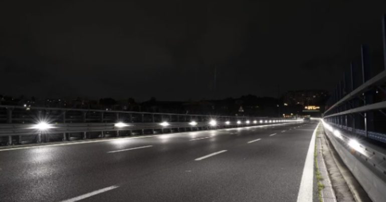 Segnali luminosi Tangenziale Napoli: significato dei colori e sicurezza stradale