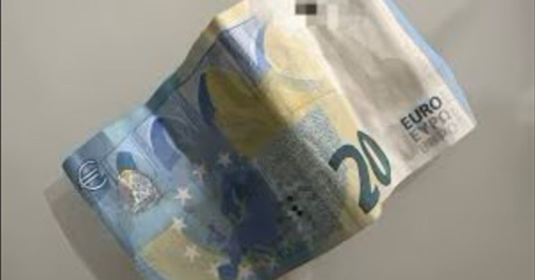 Banconote false da 20 euro a Napoli: come riconoscerle e proteggersi