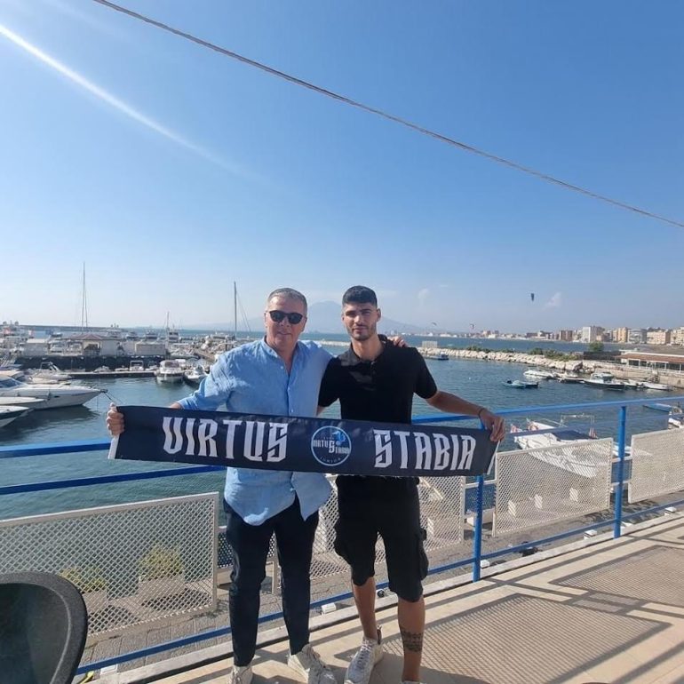 Gaetano Correale terzino per la Virtus Stabia
