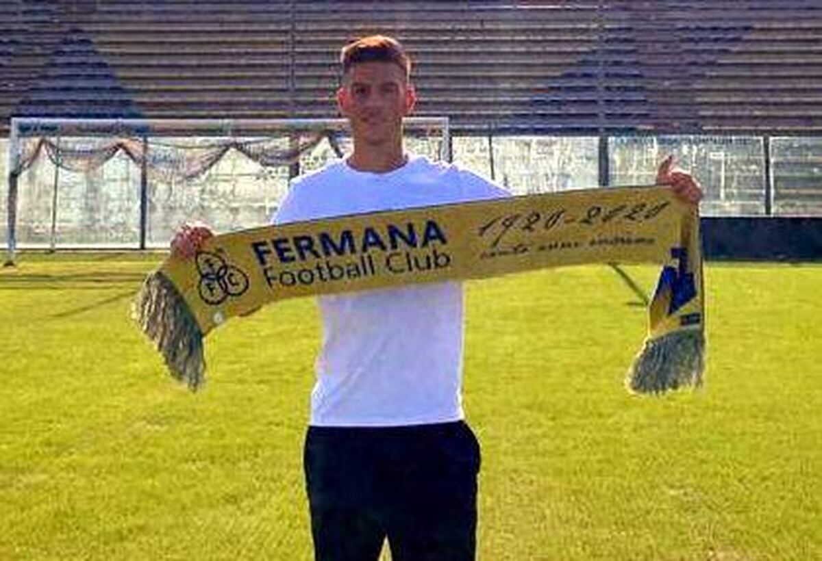 Demirovic, mezzala sinistra classe 2000, in arrivo alla Juve Stabia
