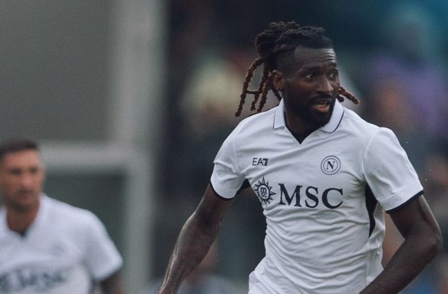 Napoli, inizio da incubo: il Verona vince 3-0