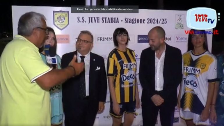Irollo: Le maglie della Juve Stabia sono fantastiche, Decò è orgogliosa di supportare le Vespe