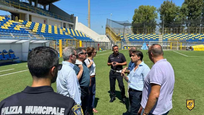 stadio romeo menti langella sopralluogo inagibilità