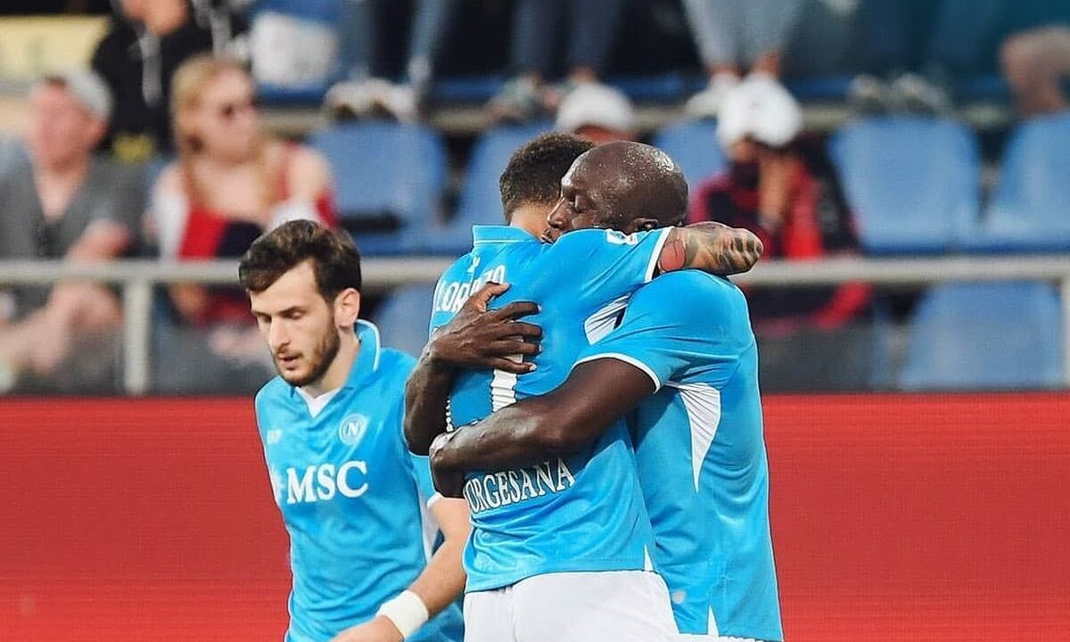 Cagliari-Napoli 0-4, gli azzurri vincono la terza sfida di fila