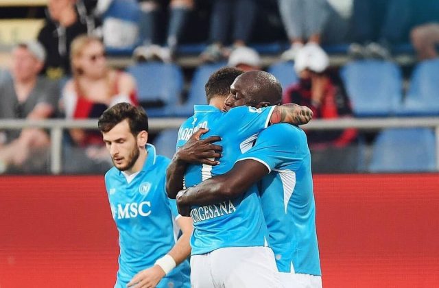 Cagliari-Napoli 0-4, gli azzurri vincono la terza sfida di fila