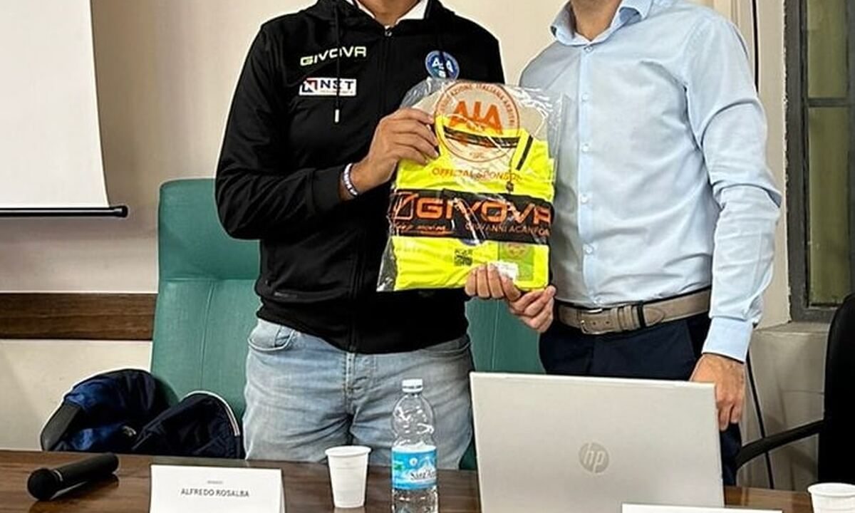 Casola: incontro con arbitri e dirigenti della sezione di Castellammare