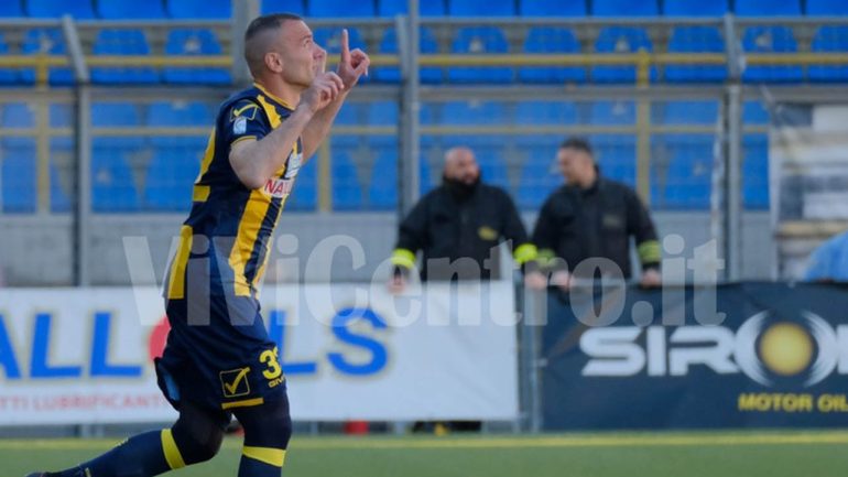 Lo Spezia Calcio, prossimo avversario della Juve Stabia, è stata una fucina di talenti. Scopriamo quali sono.