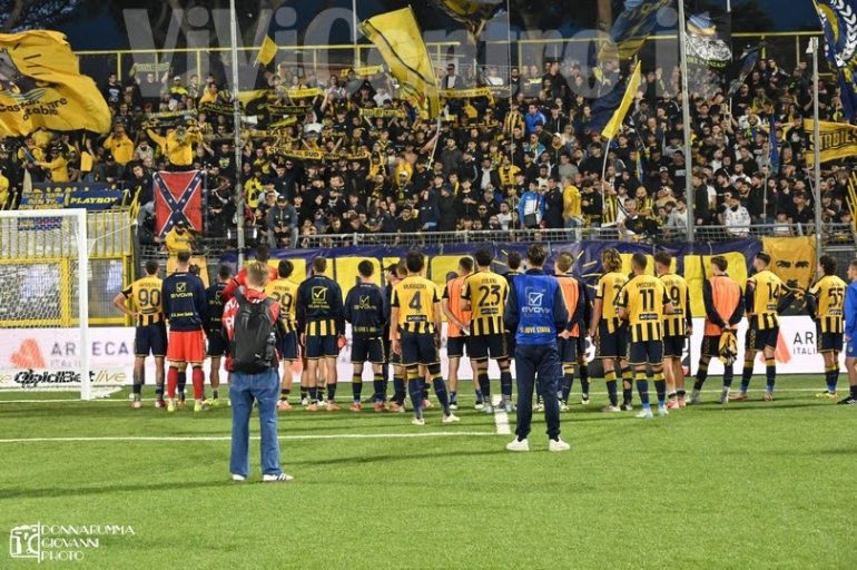 Juve Stabia, al via la nuova stagione: Parte il Calciomercato, sarà obiettivo salvezza o sogni di gloria?