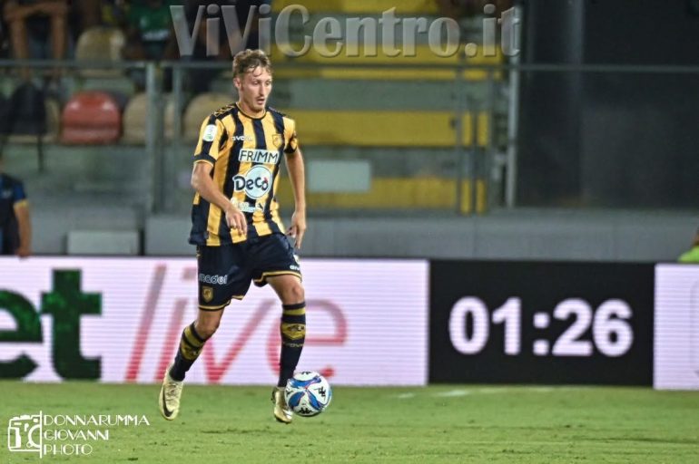 Juve Stabia: Il DS Matteo Lovisa traccia la linea del mercato. In particolare Marco Bellich resta incedibile