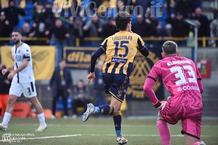 Juve Stabia Cesena (1-0) SerieBKT 22122024 (32) GOL MUSSOLINI