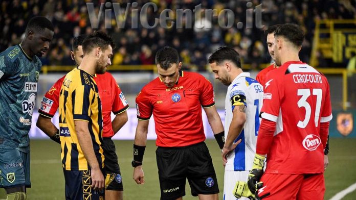 Juve Stabia - Frosinone (1-1) serie BKT 2024-2025 (22) foto