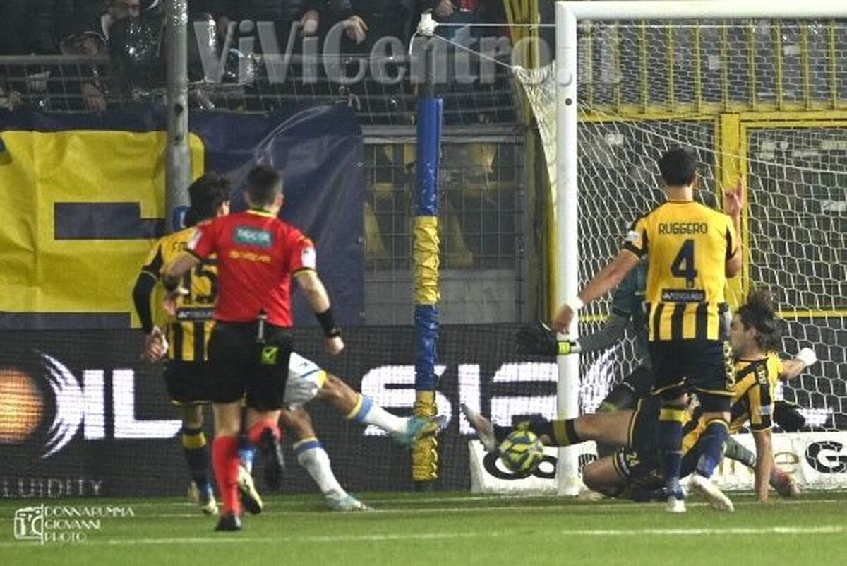Juve Stabia – Frosinone (1-1): I voti ai calciatori gialloblù