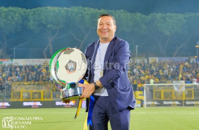 Juve Stabia: dalla tempesta alla bonaccia, Langella continua a guidare il club verso un futuro radioso