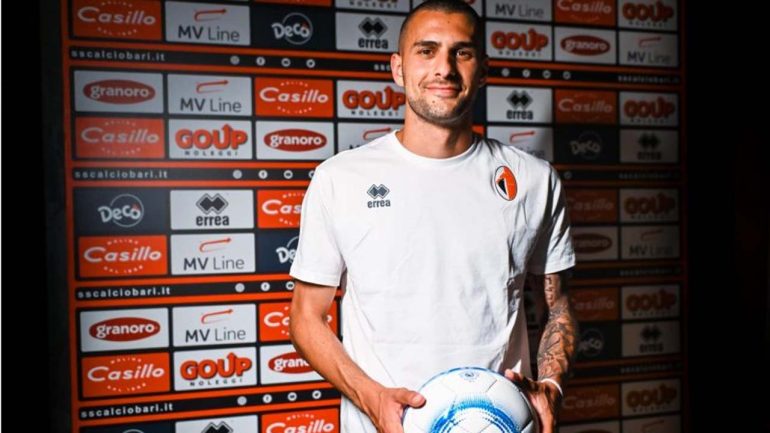 Sgarbi sarà delle Vespe! Colpo di mercato della Juve Stabia: chiusa la trattativa con il Napoli