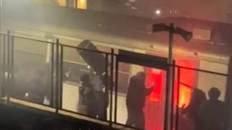 Assalto al treno della Circumvesuviana a Via Nocera: OR.SA Autotrasporti denuncia un’emergenza di sicurezza