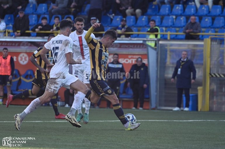Juve Stabia – Cosenza (3-0): Le foto dei protagonisti in campo e del pubblico presente