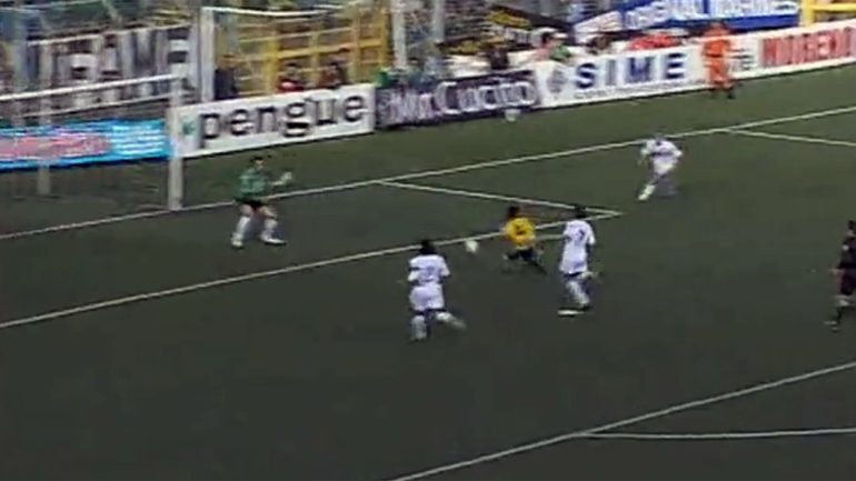 La Juve Stabia piega il Napoli in un derby epico – Il 19 Febbraio 2006, una data scolpita nei cuori gialloblù
