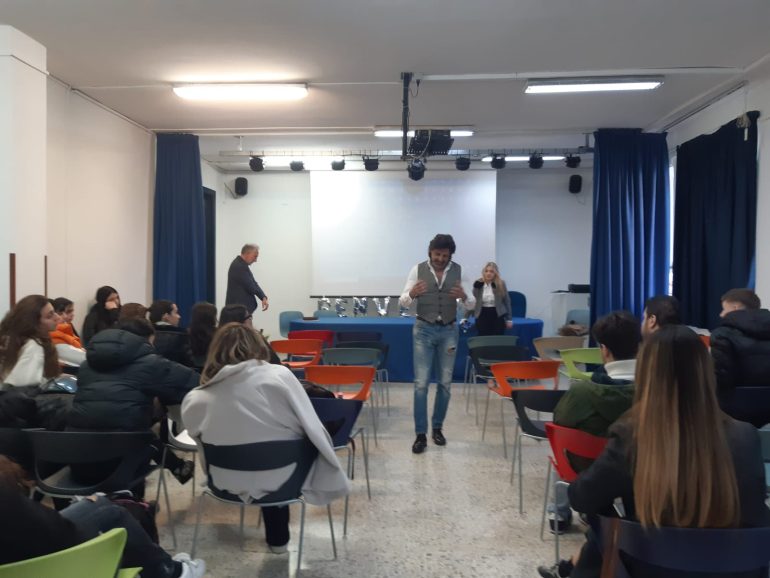 Castellammare, “Impresa, Scuola per la Vita”: un ponte tra scuola e impresa che avvicina i giovani al futuro