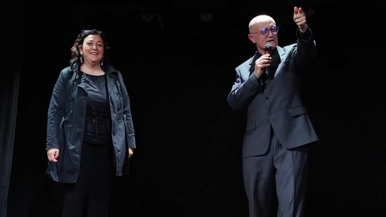 Teatro Karol Castellammare: Presentazione di “Scusatemi…Sono ancora rinchiuso nel vate” di Gigi Longobardi