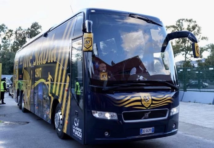 Pullman Bus Juve Stabia-min
