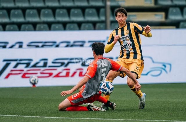 Juve Stabia, un crollo senza appello: la Cremonese vola in finale. La stagione è comunque più che positiva.